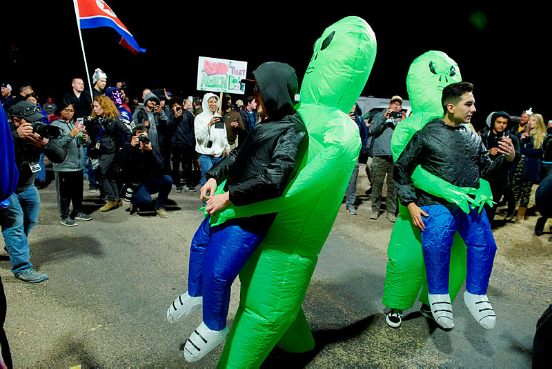 51. Bölge Baskını canlı yayın ile yapıldı! 51. Bölge baskını ilk görüntüler geldi... Area 51 nedir, neden açıldı ve nerede?