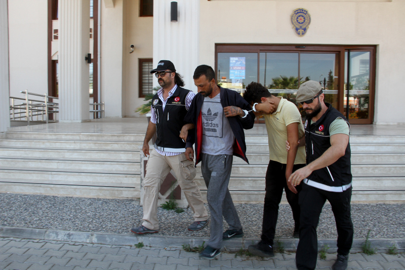 Uyuşturucu satıcılarından müşterilerine: Şekerleriniz hazır