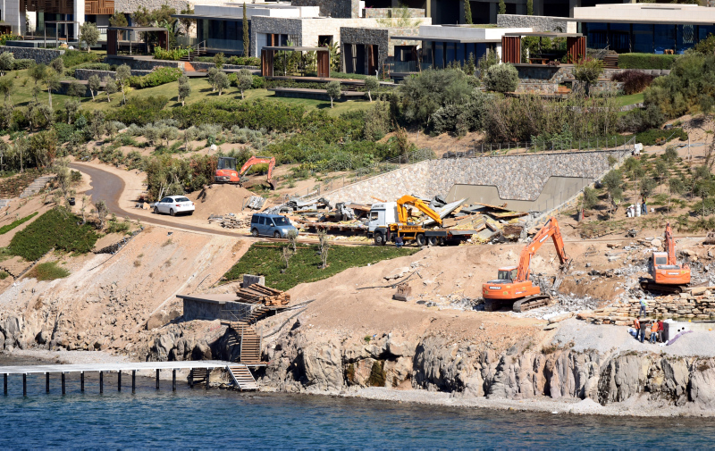 Ege’yi betona boğanlar için sona gelindi! Ranta talana yağmaya dur denildi!