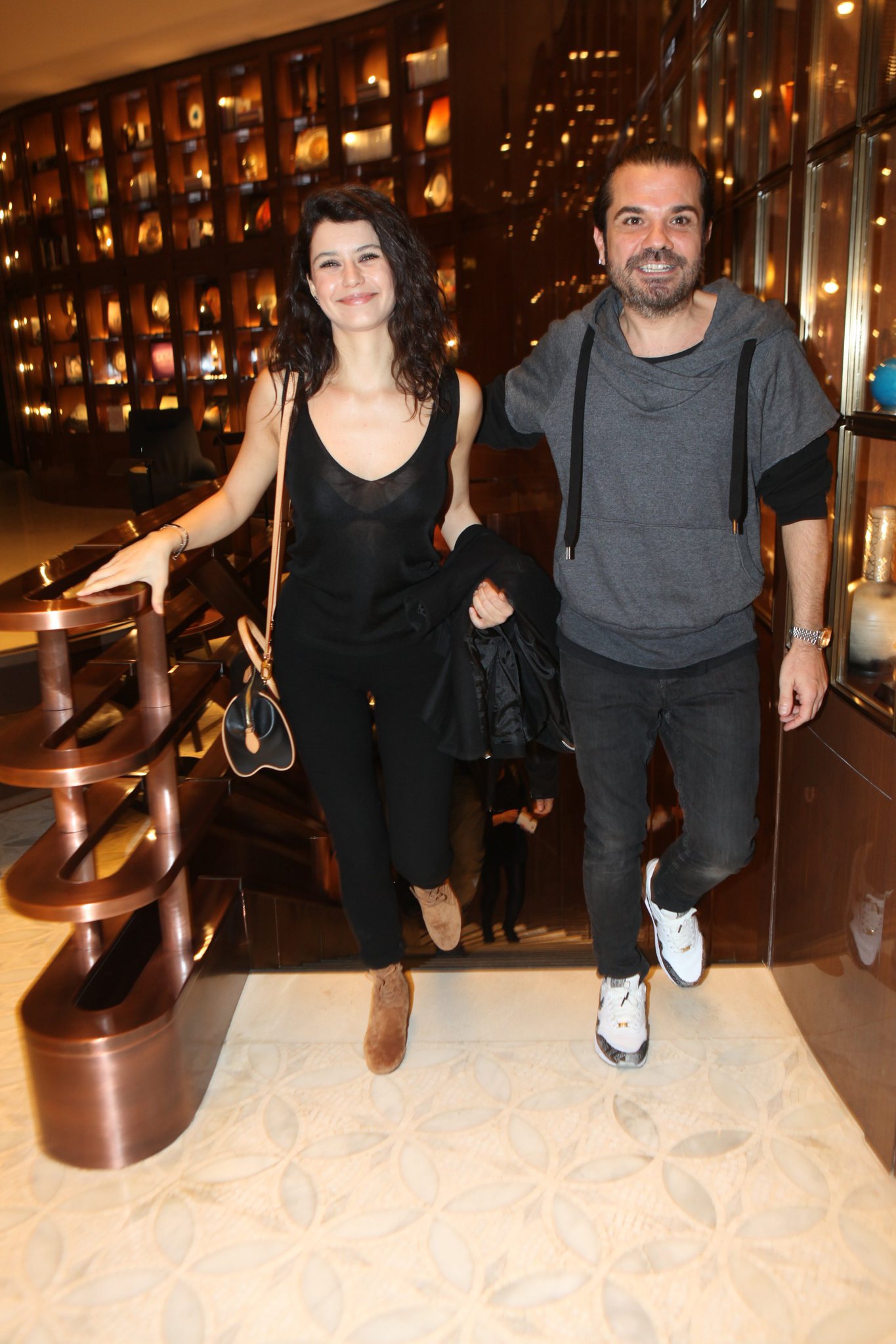 beren saat ve kenan do ulu dan a rtan karar kar l kl aldatma beren saat ve kenan do ulu dan a rtan karar kar l kl aldatma