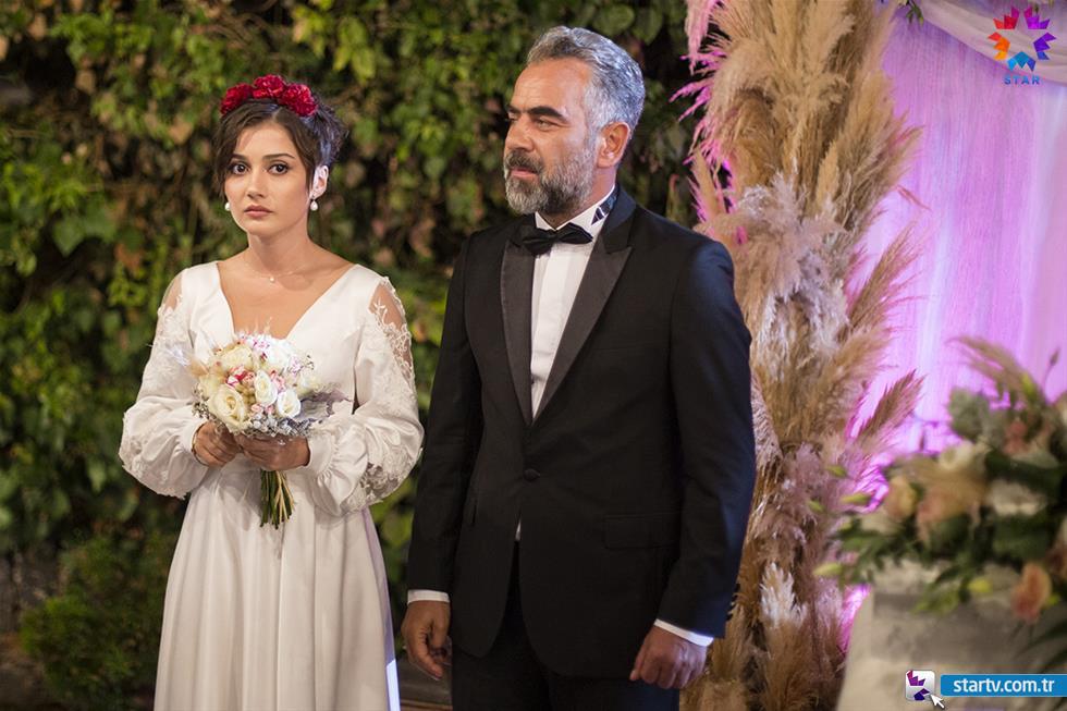 Sevgili Geçmiş oyuncu kadrosunda kimler var? Sevgili Geçmiş dizisinin konusu nedir?