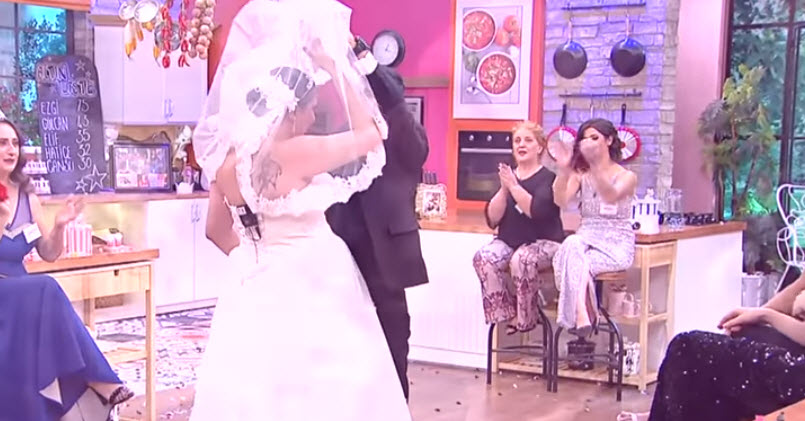 Gelinim Mutfakta’da kim birinci oldu kim elendi? 1 Kasım Cuma Gelinim Mutfakta puan durumu açıklandı!