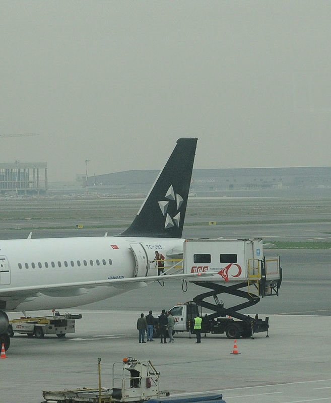 Avrupa’da büyük panik! Türkiye DEAŞ’lı teröristlerin iadesine başladı