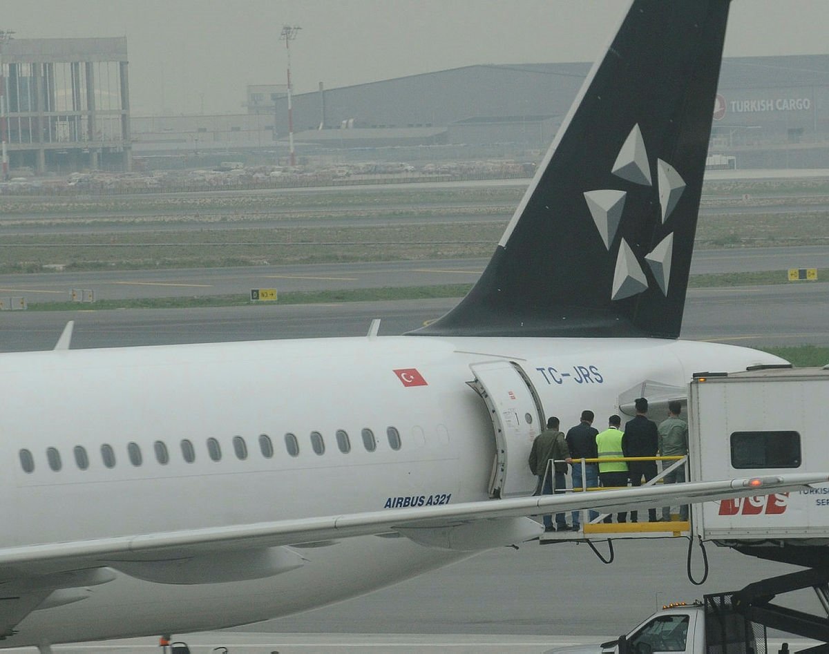 Avrupa’da büyük panik! Türkiye DEAŞ’lı teröristlerin iadesine başladı