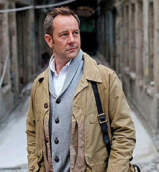 Son Dakika Haber: Eski istihbarat subayı İngiliz Le Mesurier’in ölümünde o mendilcinin payı var mı? 1 yıldır evin önünde bekliyordu