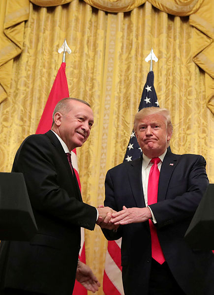 Son dakika haber: ABD Başkanı Donald Trump, görüşme sonrasında Başkan Erdoğan ile çekilmiş bu fotoğrafı paylaştı!