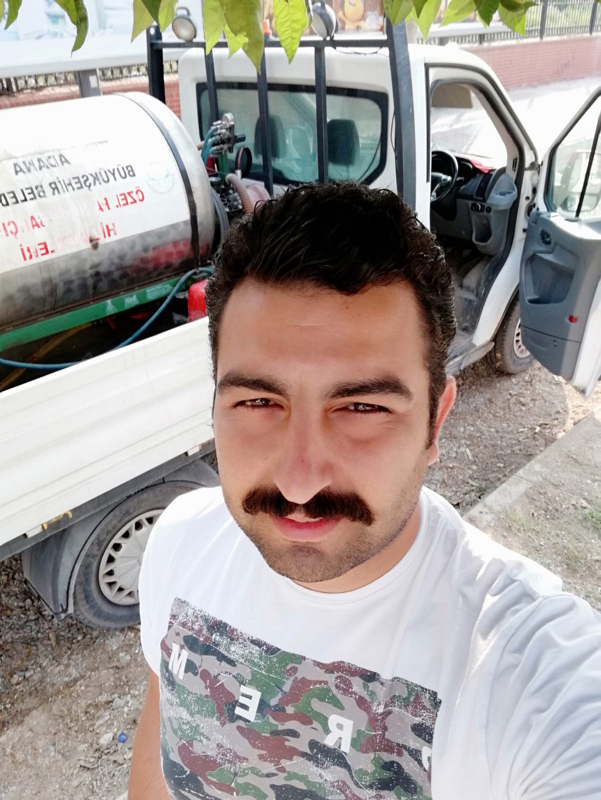 SON DAKİKA HABER: CHP’li Adana Büyükşehir Belediye Başkanı belediye işçisini özel villasında çalıştırdı... Kovdu!