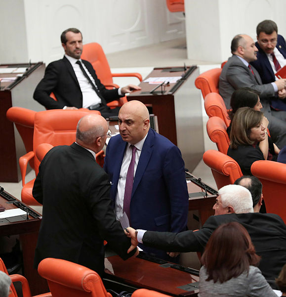 İkiyüzlülüğe isyan: Yüzündeki hazzı gördüm!