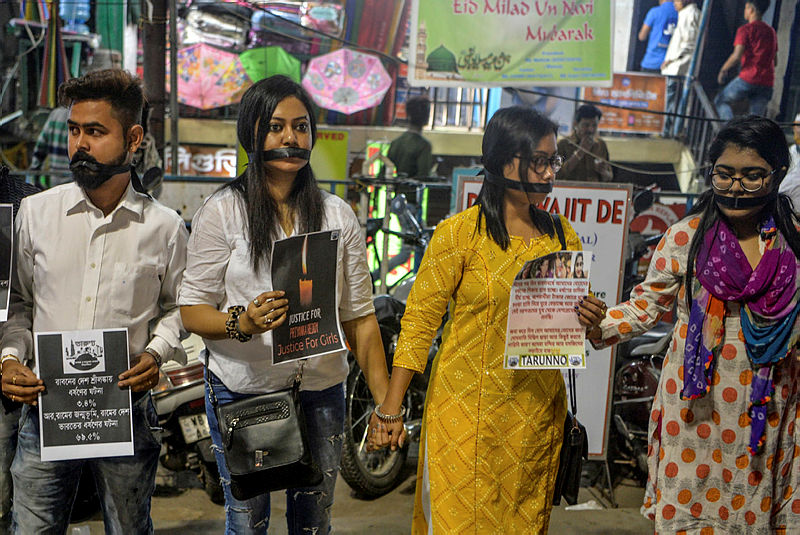 Toplu tecavüz vahşeti! Ülke ayağa kalktı!