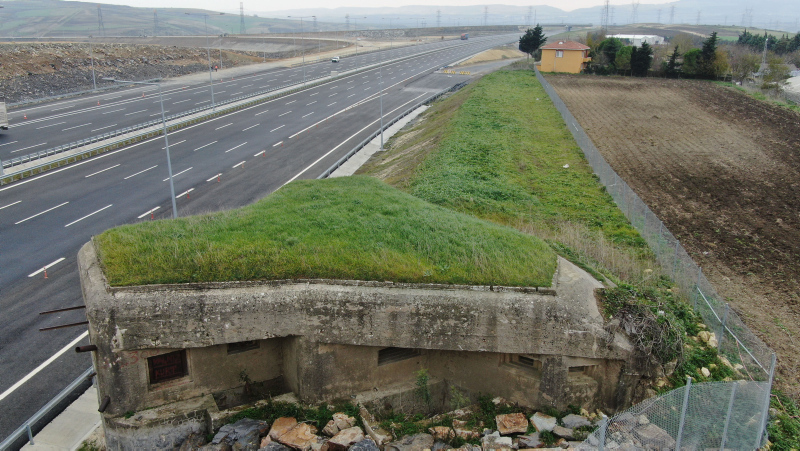 Unutulan savunma hattı kaderine terk edildi