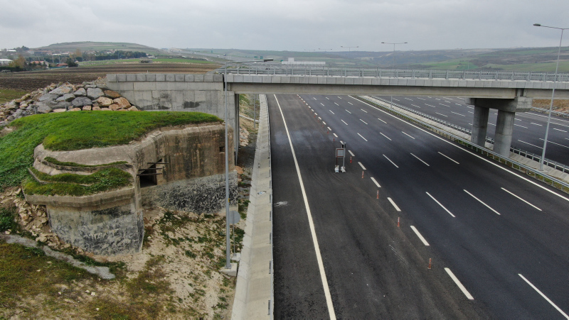 Unutulan savunma hattı kaderine terk edildi
