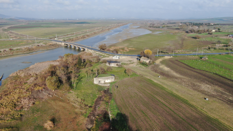 Unutulan savunma hattı kaderine terk edildi