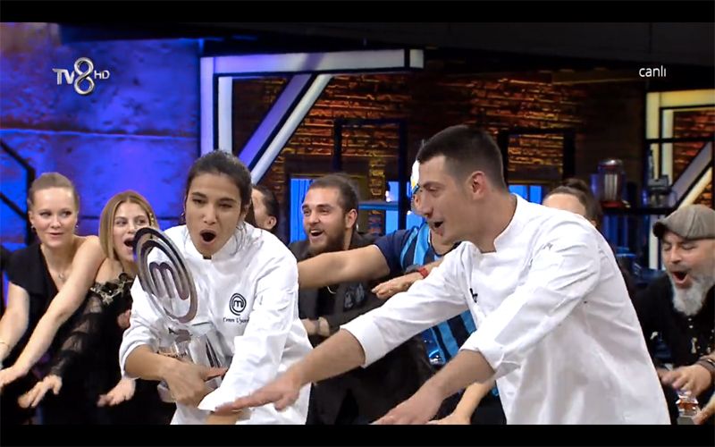 Masterchef Türkiye’yi kim kazandı, büyük ödülü hangi yarışmacı kazandı? 2019 Masterchef birincisi Cemre mi Alican mı? Büyük ödülü alan isim...