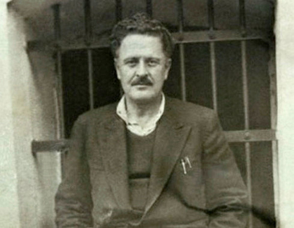 Nazım Hikmet doğum gününde anılıyor! Nazım Hikmet ne zaman öldü? İşte 118. doğum günü!