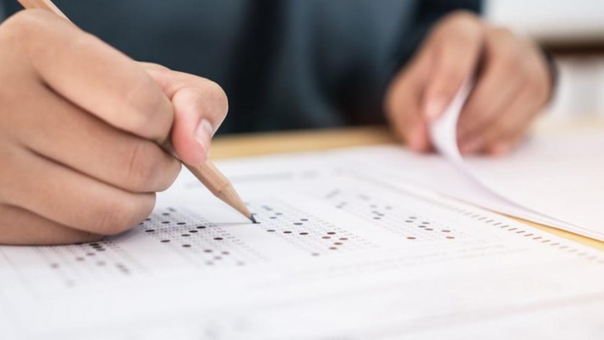 AÖF 2020 final sınav sonuçları ne zaman açıklanacak? Açıköğretim Anadolu Üniversitesi AÖF soruları ve cevapları geldi mi?