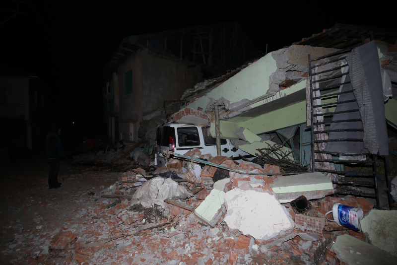 SON DAKİKA: Malatya ve Elazığ deprem ile sarsıldı: Elazığ’da deprem sonrası son durum, ölü ve yaralı sayısı