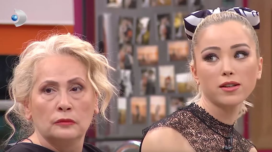 Gelinim Mutfakta Elif ve Çiğdem neden ayrıldı? Gelinim Mutfakta yarışmasından Elif Akçam elendi mi?