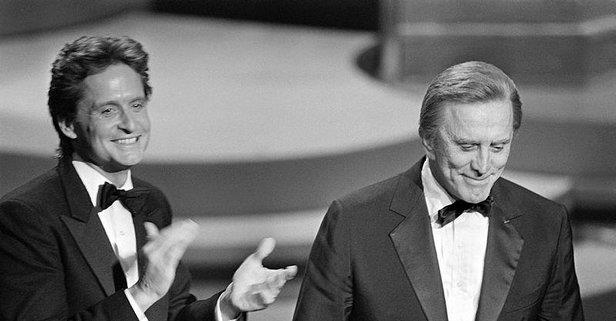 Hollywood’un efsane isimlerinden Kirk Douglas hayatını kaybetti! Kirk Douglas kimdir, hangi filmlerde rol aldı?