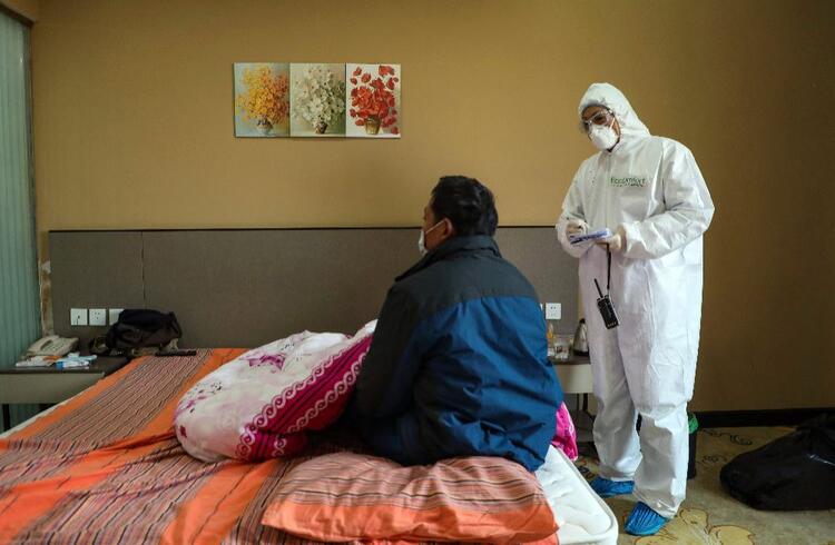 Çinli uzmandan corona virüsü salgınıyla ile ilgili korkutan son dakika açıklaması! Corona virüsü nedeniyle 11 milyon insanı...