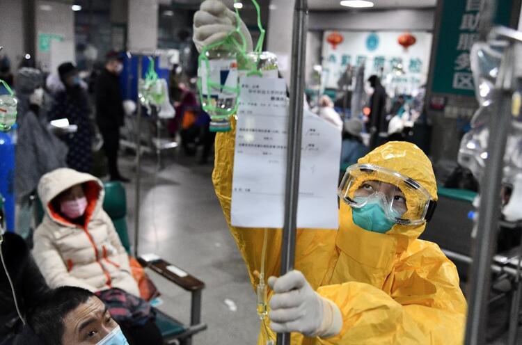 Çinli uzmandan corona virüsü salgınıyla ile ilgili korkutan son dakika açıklaması! Corona virüsü nedeniyle 11 milyon insanı...