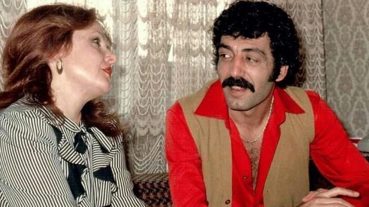 Muhterem Nur ile Müslüm Gürses arasındaki yaş farkı kaç? Müslüm Gürses’in eşi Muhterem Nur kimdir, kaç yaşındadır?