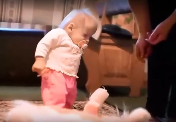 8 yaşındaki küçük kız yaşlılıktan hayatını kaybetti!