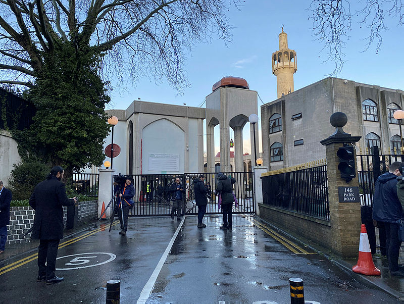Son Dakika Haberi: O ülkede akılalmaz olay! Müezzin camide namaz kılarken...