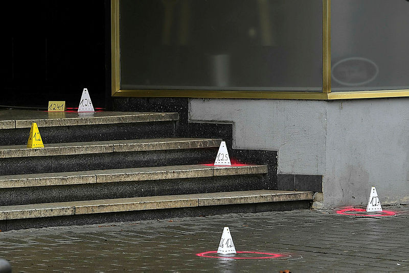 Son dakika: Almanya’daki ırkçı saldırıların ardından ayrıntılar ortaya çıktı! Teröristin babası da...