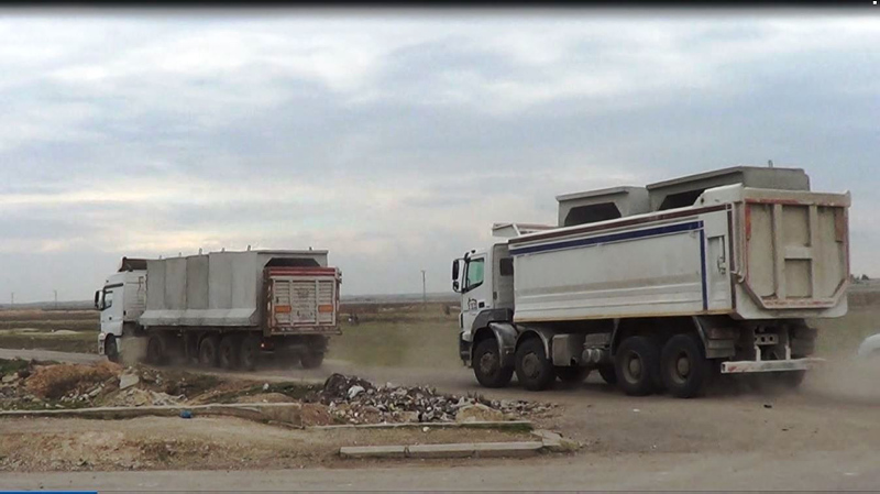 Son dakika: Sınır hattındaki beton blok sevkıyatı