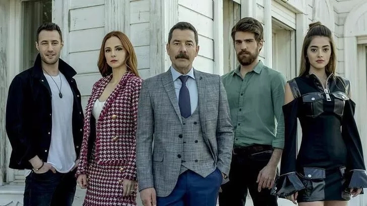 Zalim İstanbul final mi yapacak? Zalim İstanbul Şeniz öldü mü, MineTugay diziden ayrılacak mı?