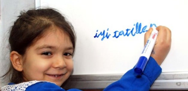 MEB takvimi duyurdu: Okullar ne zaman kapanacak, tatil kaç gün olacak? 2020 Yaz tatili ne zaman?