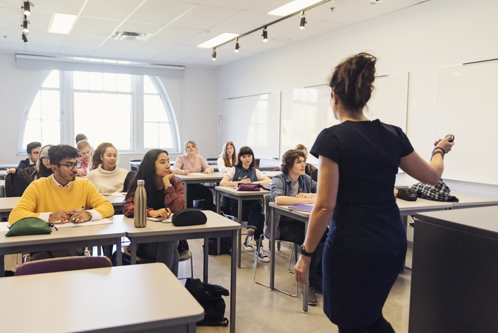 Ara tatilde öğretmenler okula gidecek mi? Öğretmenler için de okullar tatil edildi mi?
