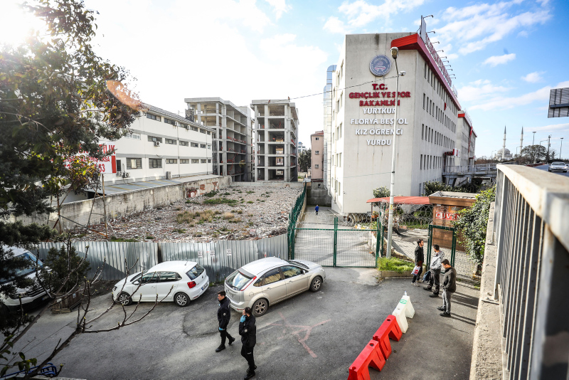 Corona virüsü karantina yurtlarında nöbet var! İşte son dakika görüntüleri