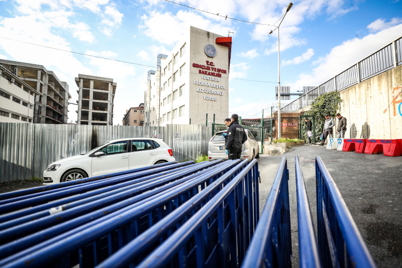 Corona virüsü karantina yurtlarında nöbet var! İşte son dakika görüntüleri