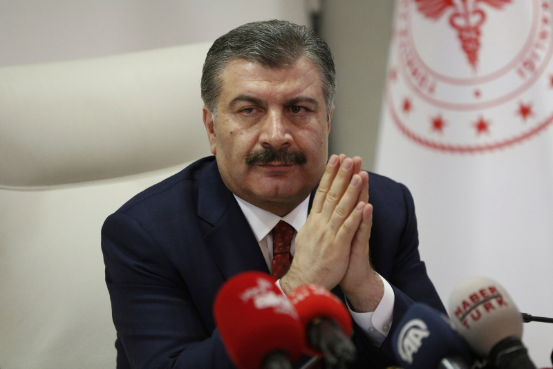 Son Dakika Haberi: Corona virüsünden ilk ölüm! Türkiye’de corona virüsü vakası kaç kişide görüldü? Sağlık Bakanı Koca’dan corona virüsü açıklaması!