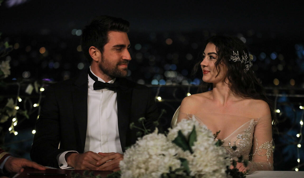 Afili Aşk final mi yapıyor, bitti mi? Afili Aşk neden final yapıyor? İşte detaylar...