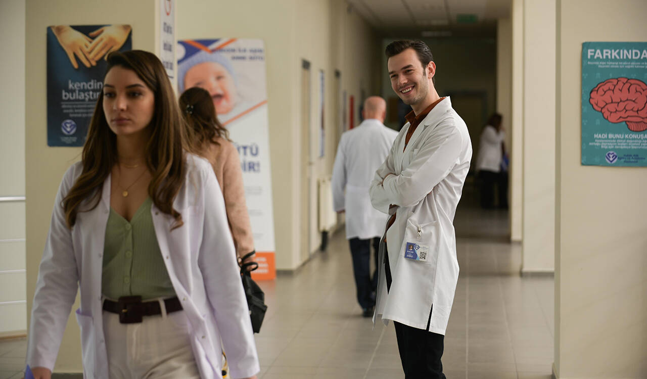 Hekimoğlu 12. son bölüm izle! Hekimoğlu 12. son bölüm izle Kanal D’de!