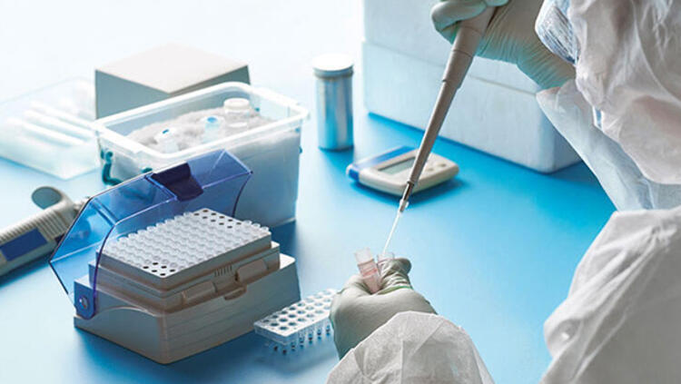 Corona virüsü belirtileri neler ve ne zaman ortaya çıkar? Koronavirüs nasıl bulaşır, tedavisi ile aşısı var mı? Corona virüs testi nasıl yaptırılır?