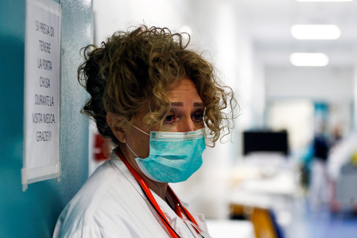 SON DAKİKA HABER: İtalya’dan çarpıcı corona virüs açıklaması! Coronavirüsten ölenlerde en çok görülen rahatsızlıklar...