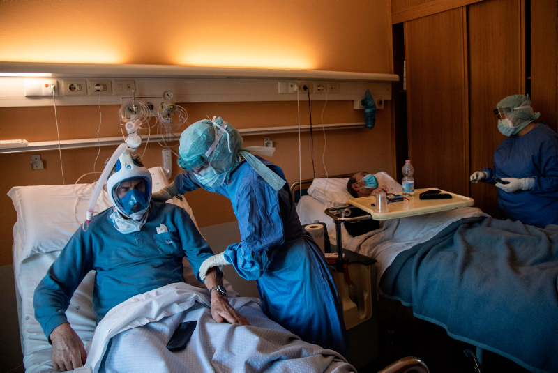 Son dakika... Bilim Kurulu üyesi Yamanel: Coronavirüse 8 metre yeter!