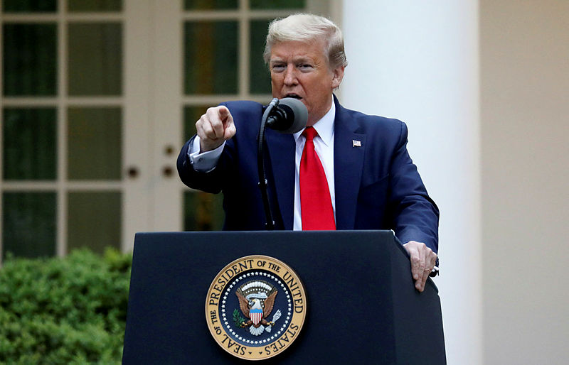 SON DAKİKA! Trump ile muhabir arasında söz düellosu! Hakaretler yağdırdı: Yüz karasısın...