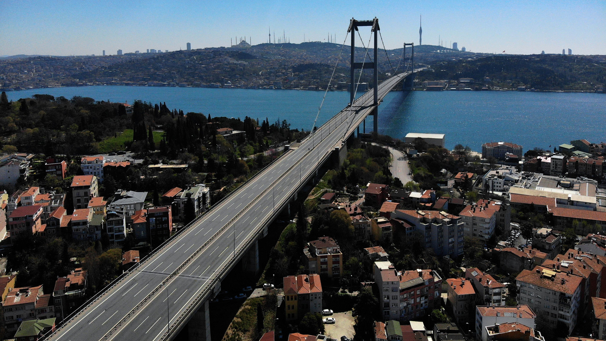 Sokağa çıkma yasağı hakkında son dakika ayrıntıları da belli oldu! 23 Nisan 4 günlük sokağa çıkma yasağında bakkallar ve marketler açık olacak mı?