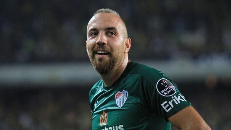 Survivor 2020 Sercan Yıldırım kimdir? Survivor ünlüler takımında yer alan Sercan Yıldırım aslen nereli ve kaç yaşında?