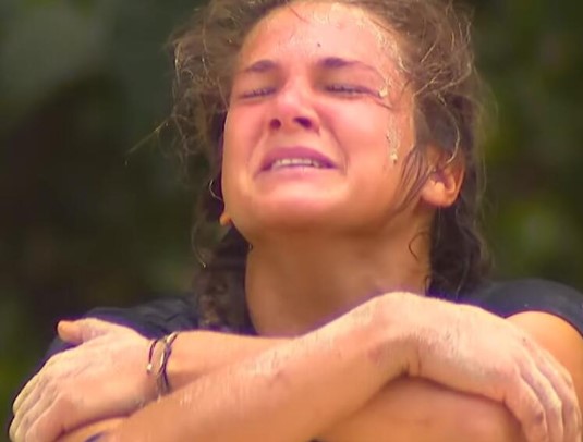 Nisa Bölükbaşı kimdir, kaç yaşında? Survivor Nisa diskalifiye mi olacak, yarışmaya veda mı edecek? Acun Ilıcalı resmen açıkladı