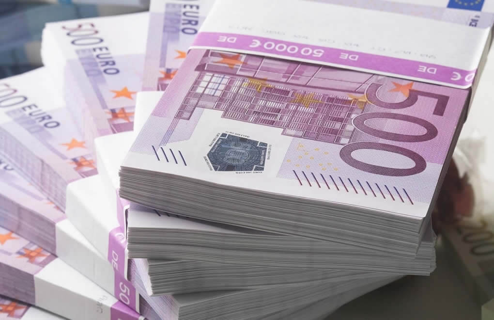 Son dakika: Avrupa’da Euro’ya karşı ilk isyan çıktı! Eşdeğer para birimini piyasaya sürdüler...