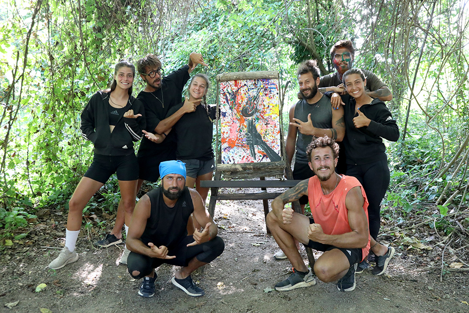 Ahmet Acar ve Şenol Şankaya kimdir, kaç yaşında? Survivor tablolarını satın alan Ahmet Acar ve Şenol Şankaya ne iş yapıyor?