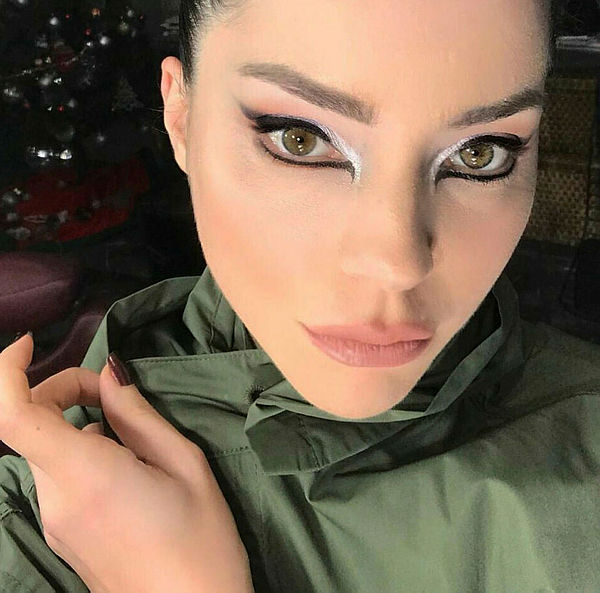 Merve Boluğur�u şaşırtan sürpriz! Magazin Haberleri
