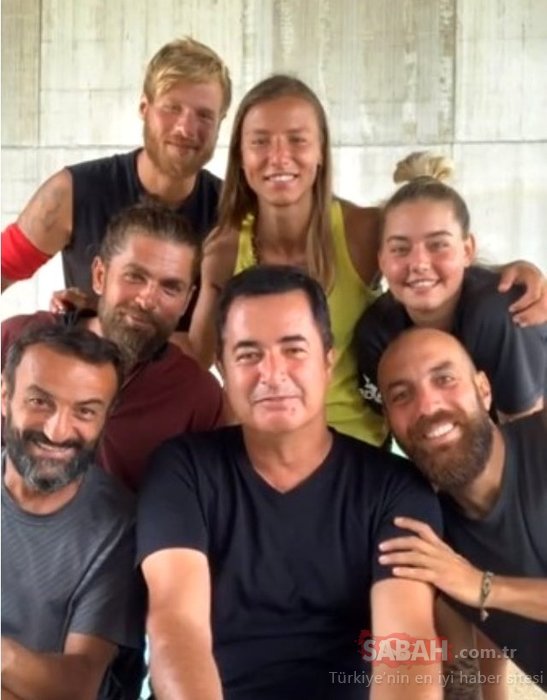 Survivor Bayram Özel programında neler oldu? Acun Ilıcalı Instagram canlı yayın rekorunu kırdı! Acun Ilıcalı ve Survivor yarışmacıları 3 milyon Instagram canlı yayın rekor denemesi!