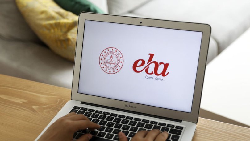 Uzaktan eğitim ne zaman bitiyor, tarih belli oldu mu? Haziran ayında EBA uzaktan eğitim bitecek mi?