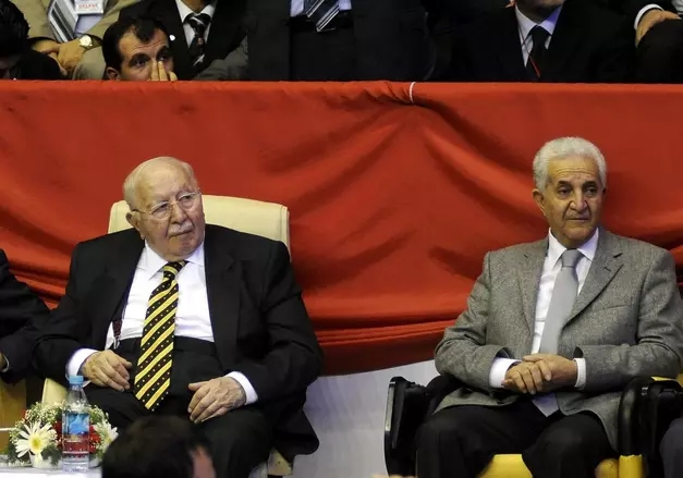 Ahmet Tekdal kimdir, kaç yaşında vefat etti, hangi partilerde görev yaptı? Son dakika haberi: Ahmet Tekdal hayatını kaybetti!